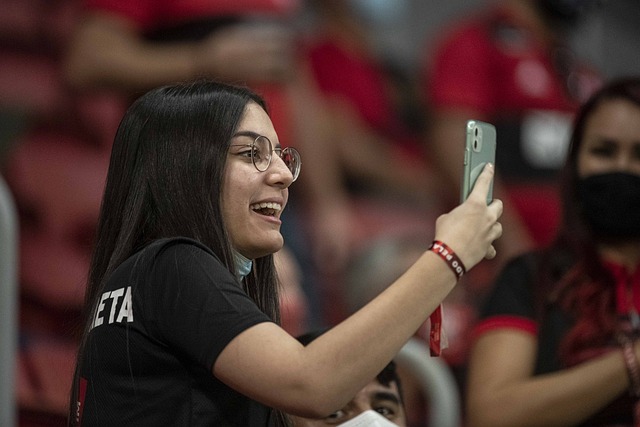 球迷们的支 球迷们的支